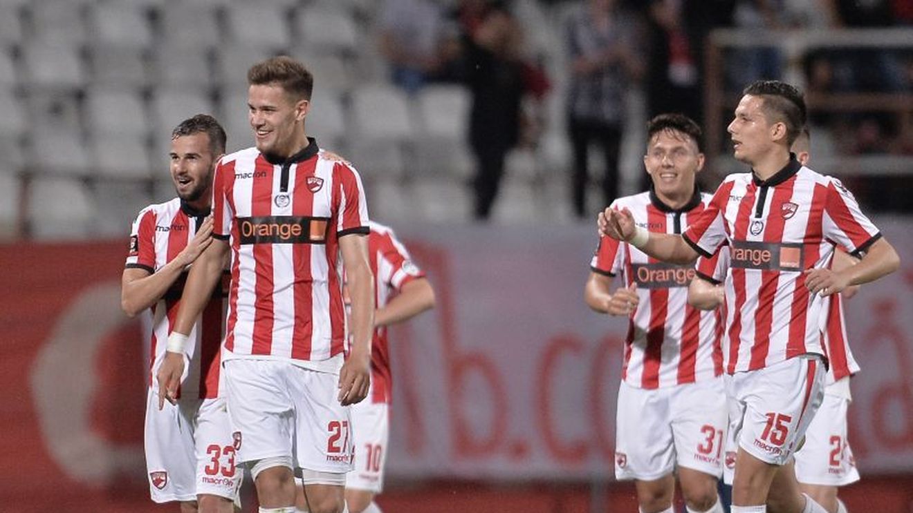 Faceți loc vin "câinii roșii". Dinamo va disputa 4 meciuri amicale în primul cantonament al verii