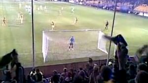 Există un arbitru care i-a enervat pe jucători mai rău decât Chivulete!** VIDEO Fază incredibilă: penalty-ul care "nu se mai termină"