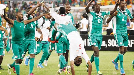 Cursa pentru organizarea Cupei Africii din 2017, contra-cronometru. Cine va lua locul Libiei?