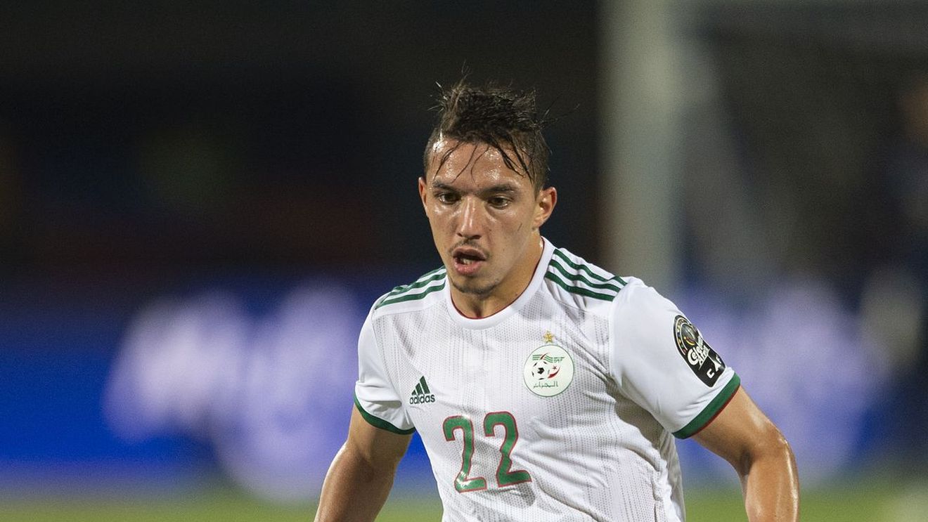 AC Milan a pus mâna pe un mijlocaș de perspectivă. OFICIAL | A semnat pe 5 ani