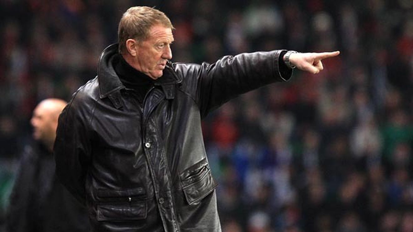 Mutu a rămas fără antrenor!** Alex Dupont a fost demis după rezultatele slabe din acest sezon