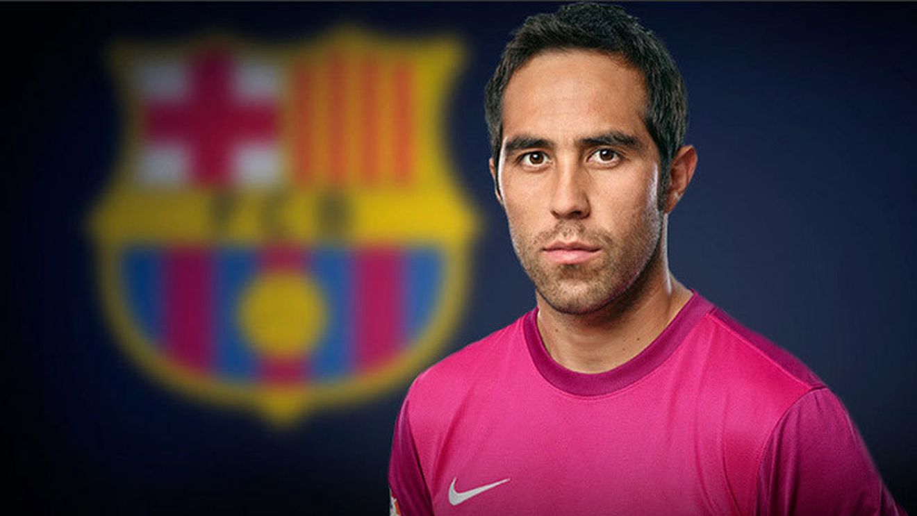 OFICIAL | Claudio Bravo a semnat cu FC Barcelona