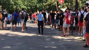 Fanii lui Dinamo, protest la stadion! Enervați la culme din cauza lui Gigi Becali: „S-a format o coaliție în jurul celui care se pretinde stăpânul fotbalului din România!” FOTO&VIDEO