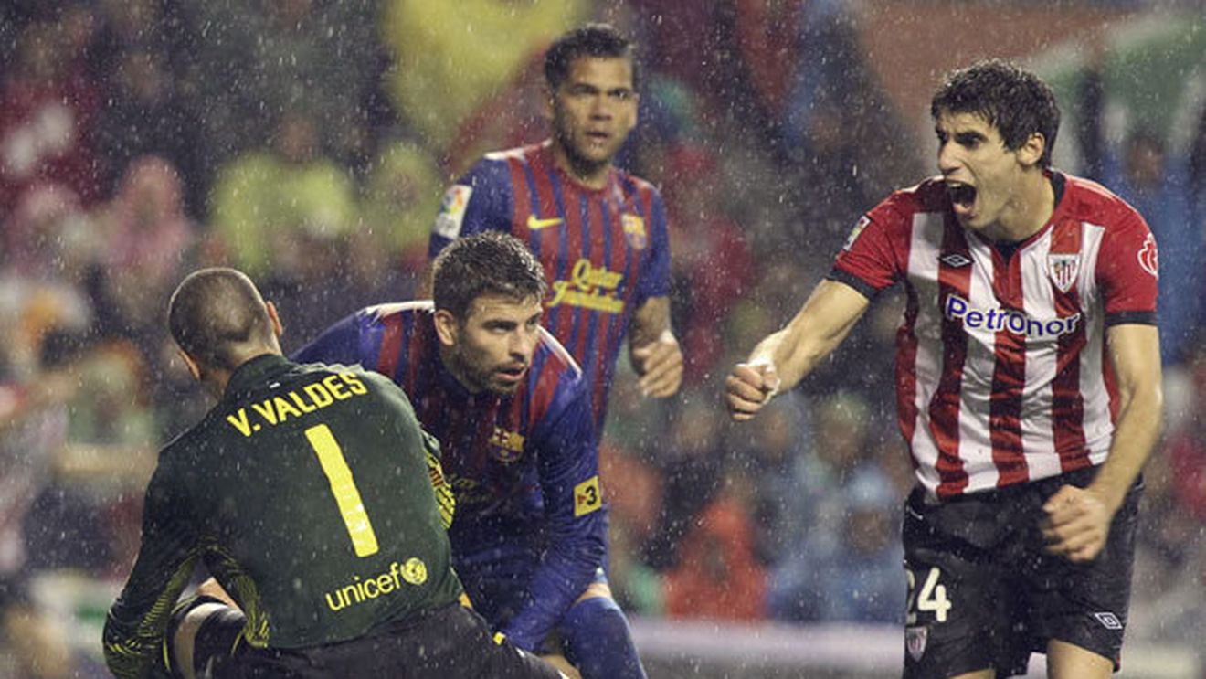 Mancini, ASALT la un jucător al Barcelonei:** 32 de milioane de euro pentru fundașul care ar "betona" apărarea!