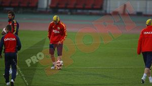 FOTO** Naționala, în "Ștefan cel Mare"! Chivu a părăsit antrenamentul după câteva minute