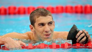 Iubita lui Michael Phelps șocheză: "M-am născut băiat!"