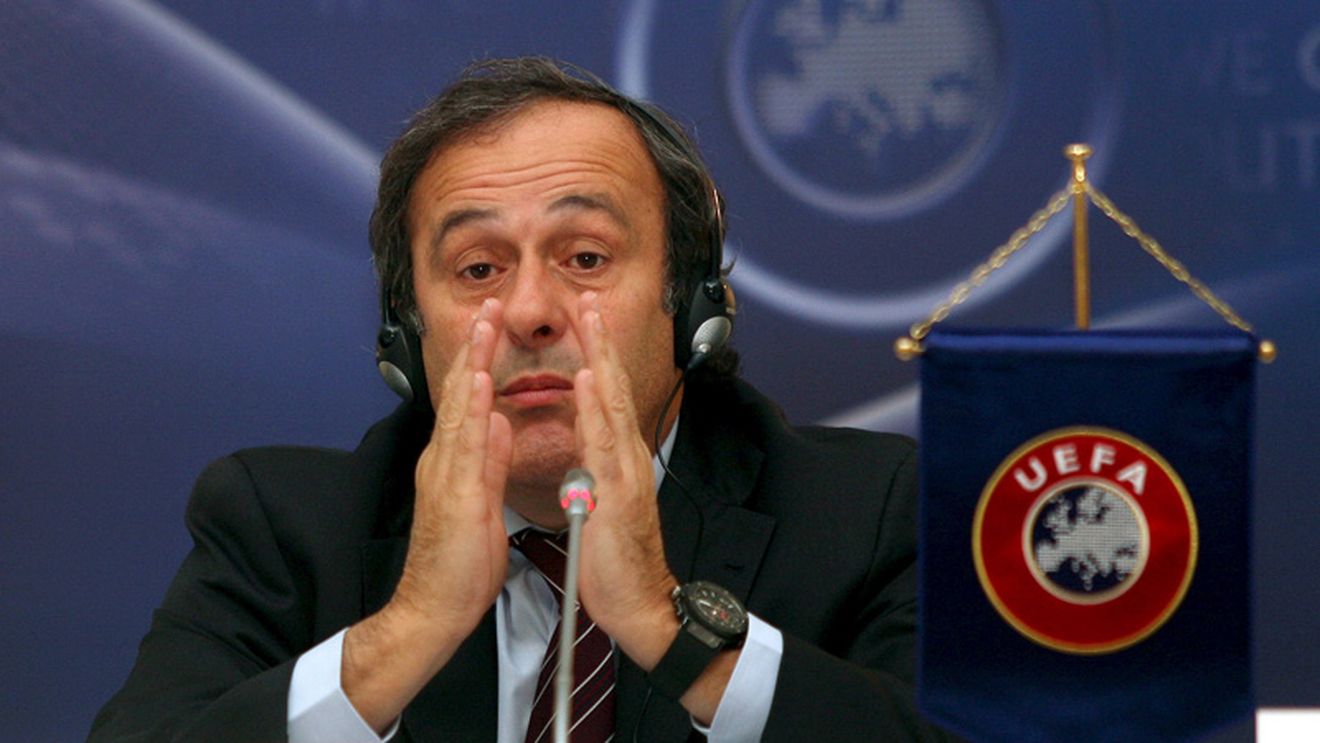 Platini vrea să impună limite de buget și de salarii