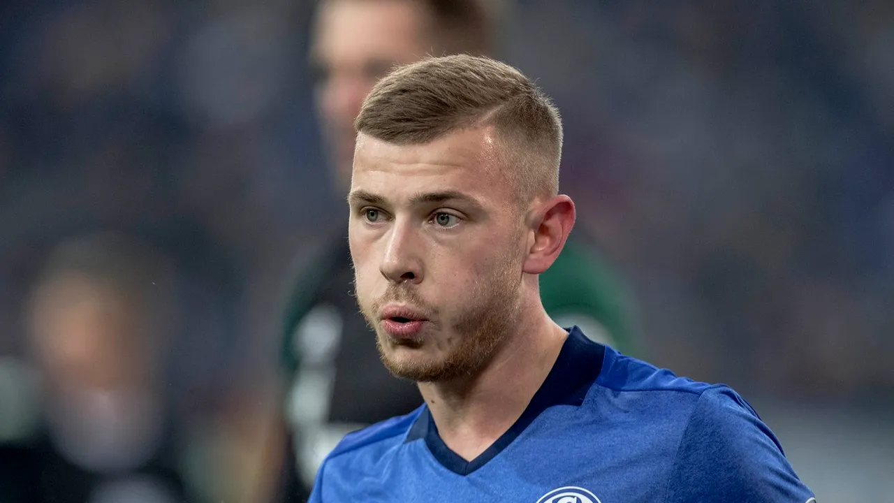 Incredibil! Un fotbalist s-a certat cu tatăl său după ce acesta a râs de Schalke pe internet: „Este ceva inadmisibil din toate punctele de vedere!”