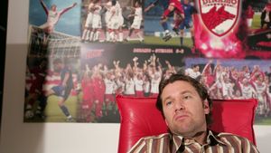 „Visul meu e să antrenez Dinamo**, dar aș accepta și Steaua!"