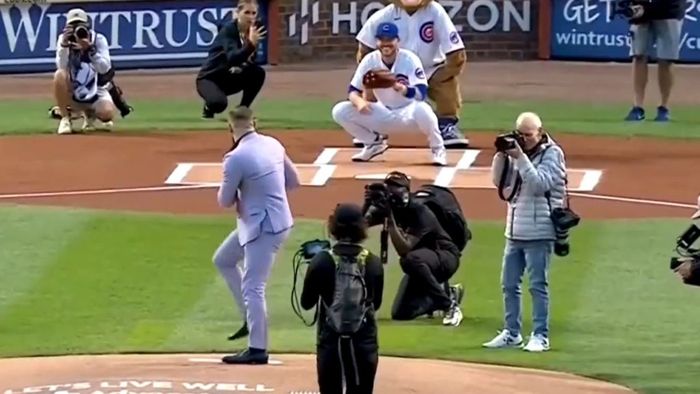 Cum s-a făcut de râs Conor McGregor la un meci de baseball: „E mai ușor când ești în ring, nu?  Am crezut că e o glumă” | VIDEO