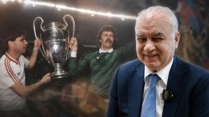 Moment rar cu Anghel Iordănescu zâmbind la 40 de ani de la câștigarea Cupei Campionilor cu Steaua! Amintirea care l-a mișcat serios: „Asta au făcut jucătorii”
