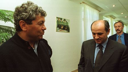 "Greșeala lui Copos a fost că a renunțat la strategia 'Magului' Mircea Lucescu"