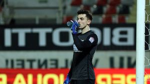 Andrei Vlad ar trebui să apeleze la consiliere psihologică! Marius Avram explică gafele portarului de la FCSB: „Degeaba aperi bine cu echipele mici, dacă în momentele-cheie clachezi” | VIDEO EXCLUSIV ProSport Live