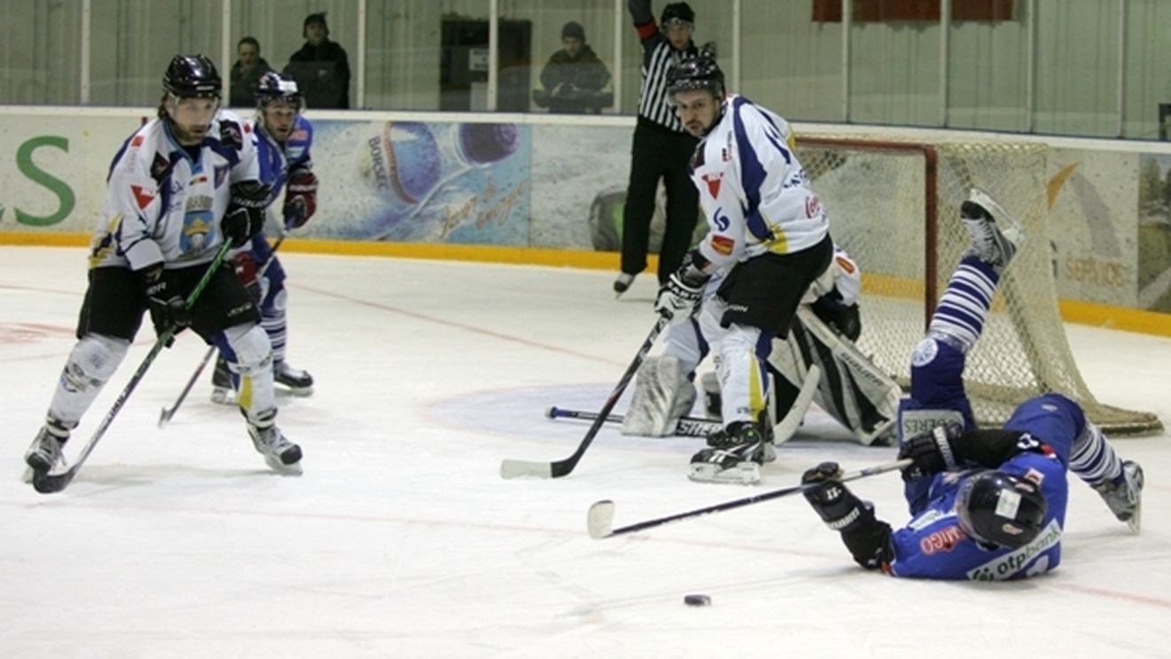 Brașovul își aduce antrenor suedez să bată Miercurea Ciuc