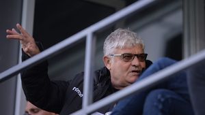 Ioan Andone se implică în scandalul Gigi Becali - Valeriu Iftime. ”Se vede clar că nu e din fenomenul ăsta!”