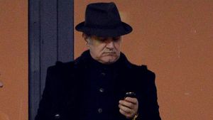 Becali nu s-ar opune plecării lui Reghe:** "Ce să fac dacă primește o ofertă de două milioane?" Incredibil: Cum a încercat să-l aducă pe Dan Petrescu