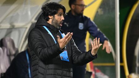 Reacția lui Filipe Coelho după ce oltenii au cântat în vestiar „Cine e pe primul loc?”
