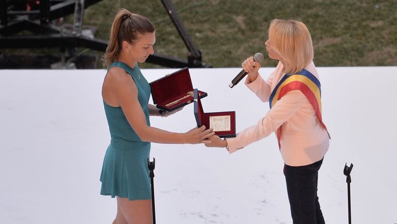 Halucinant! Filialele PSD susțin că Simona Halep a fost cea huiduită pe Arena Națională. "Îi rog pe foștii mei colegi să șteargă repede această mizerie" | FOTO