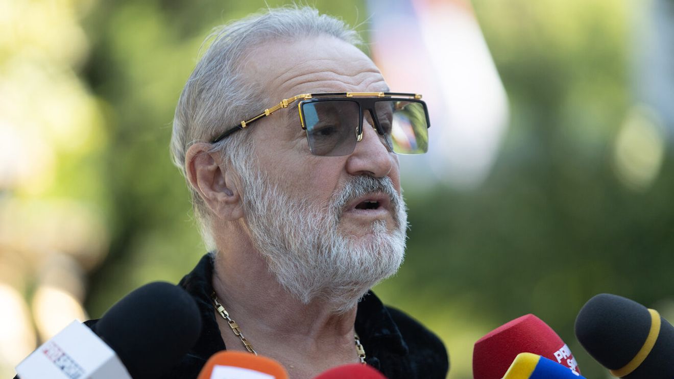 Lovitură de teatru! Gigi Becali a dat cărțile pe față: cine a făcut schimbările la pauza meciului FCSB – Botoșani