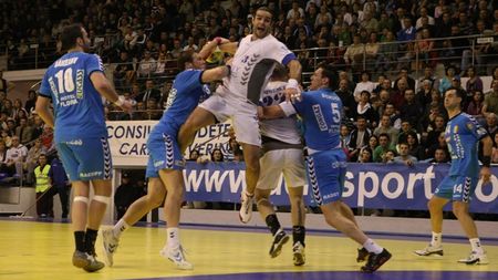 CSM Oradea - UCM Reșița 25-32