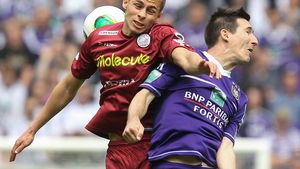 Borussia Dortmund dă o lovitură de proporții, Arsenal și Liverpool se recunosc învinse. Fratele unui fotbalist celebru, salt mare în carieră 