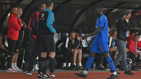 Se cere schimbarea regulamentului, după ce Joyskim Dawa a fost jignit la Hermannstadt - FCSB: „Degeaba mă amendezi pe mine!” | VIDEO EXCLUSIV ProSport Live