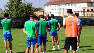 CSM Olimpia Satu Mare a primit propuneri pentru peste 50 de jucători! Istvan Mureșan: ”Cum s-a aflat că vom continua în Liga 2, cum au început să vină mesajele”