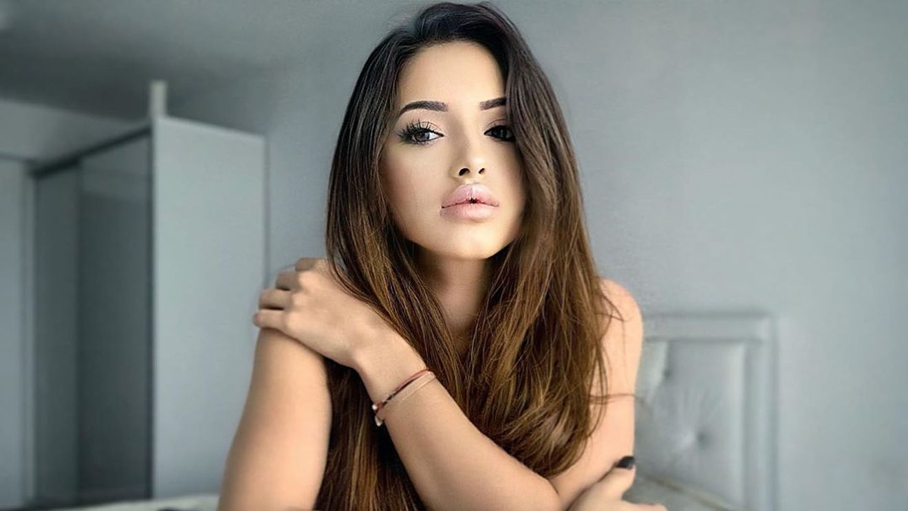 Larisa Iordache a izbucnit după valul de jigniri primit pe Facebook: „E ușor să criticați și voi să vă plimbați pe stradă fără să vă pese de cei din jur”