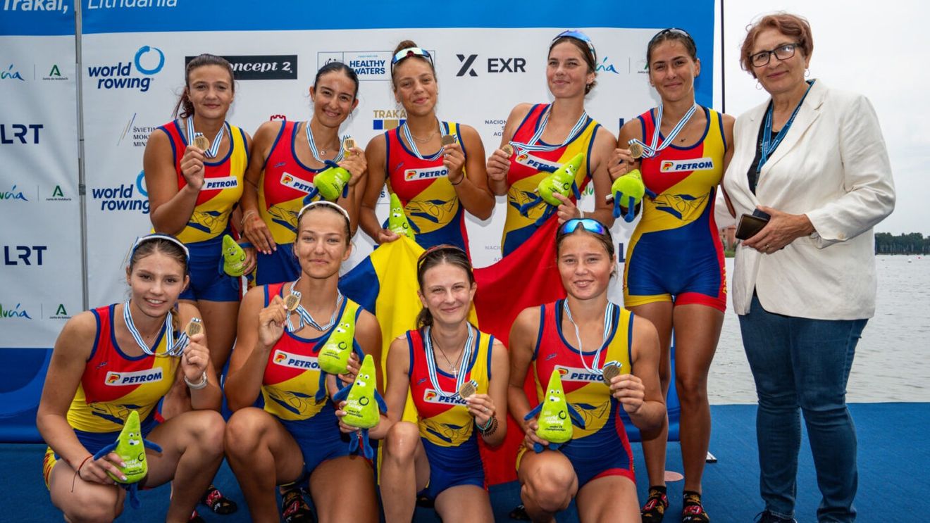 România a luat medalia de bronz la 8+1 feminin la Campionatele Mondiale U19