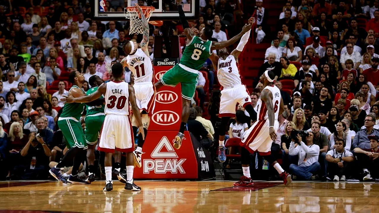Three-peat imposibil pentru Heat? Campioana, eșec în ultima secundă cu modesta Celtics