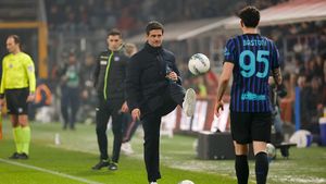Chivu a rezolvat o mare problemă. Acum, așteaptă cele 60.000.000 de euro de la Barcelona