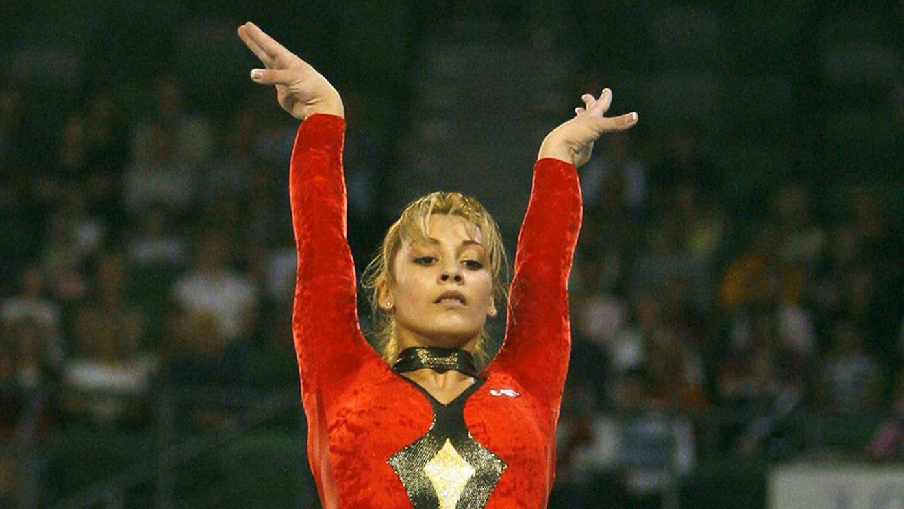 De ce** emigrează campioanele?