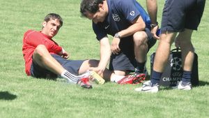 Lăcătuș către jucători: "Pasați cum trebuie"