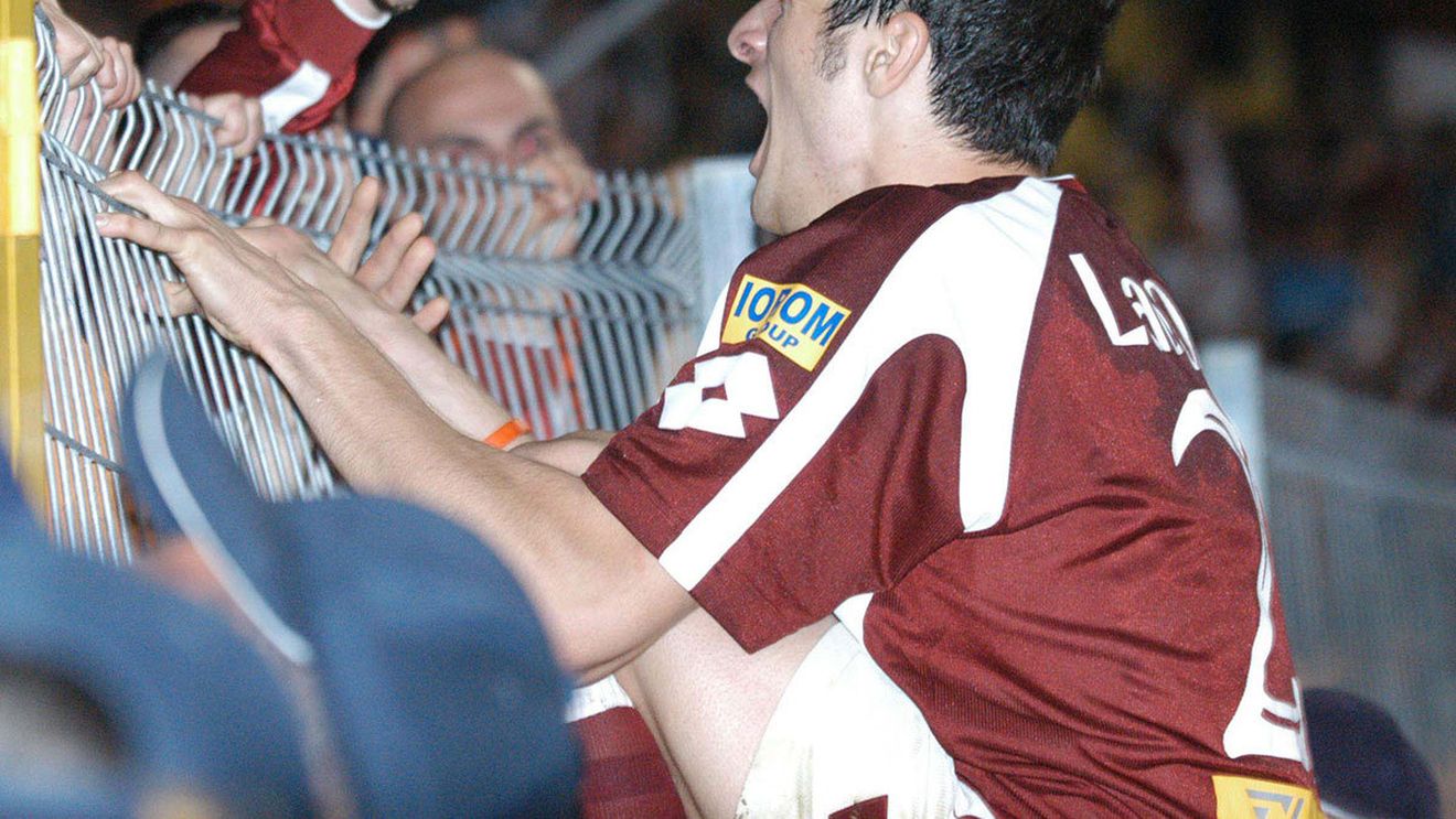 Astra și Rapid se "iubesc la infinit": echipament vișiniu pentru Champions League! Promisiunea făcută de Dani Coman lui Daniel Niculae