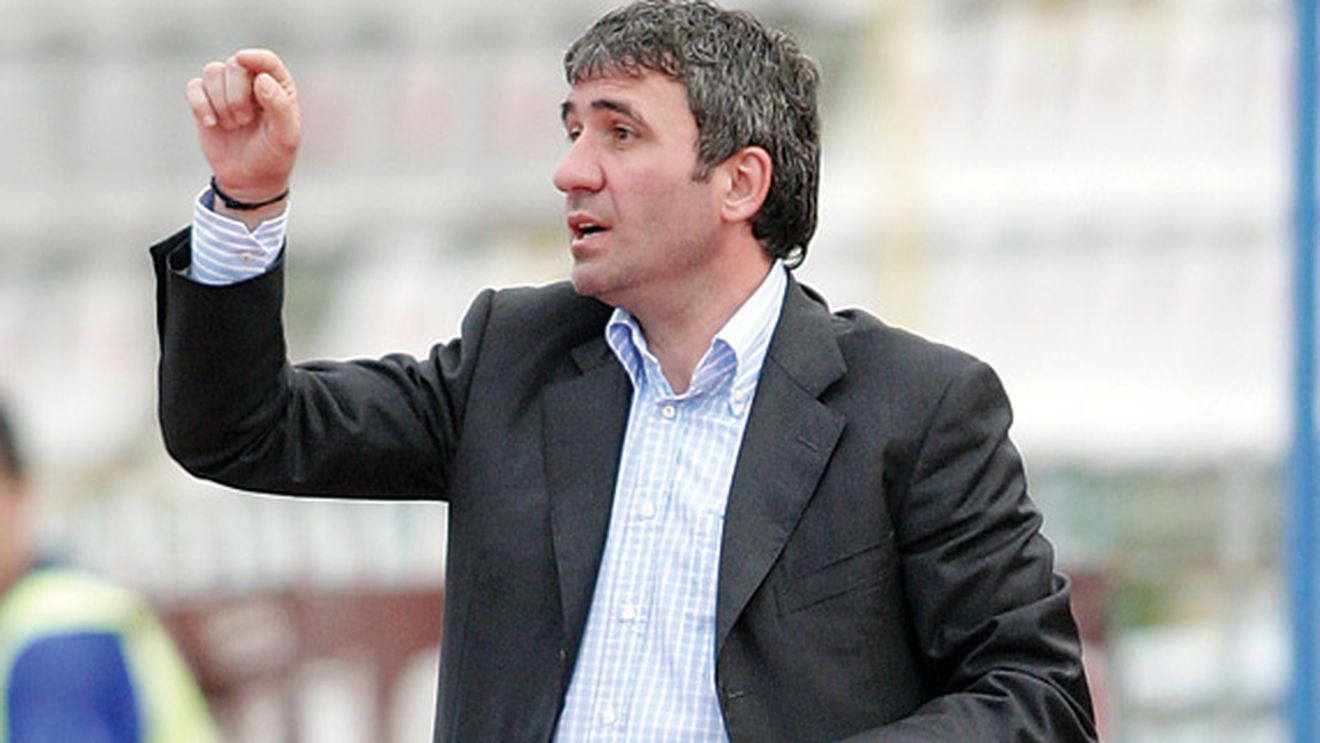 Hagi, "live" pe site-ul Galatei