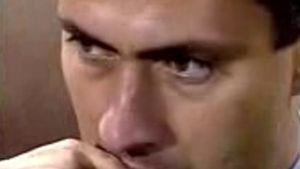 VIDEO Mourinho, începuturi! În '98 spărgea semințe lângă Van Gaal! Azi l-a învins!