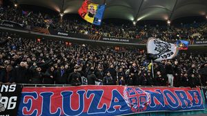 „Vând 85 de bilete la meciul FCSB - Lyon”. Site-ul campioanei a fost atacat cibernetic, iar acum un „fan” a scos la vânzare tichetele, la suprapreț: „Eu și prietenii nu mai putem ajunge”