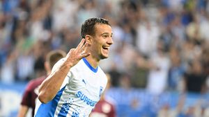 „Foame de goluri și de victorie”. Eroul oltenilor a dezvăluit cum a întors Universitatea Craiova calificarea cu Sarajevo