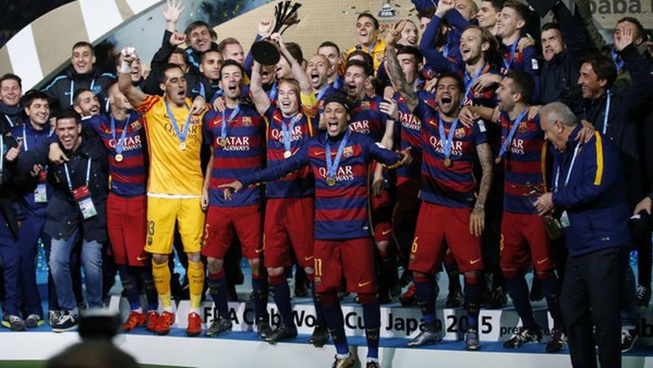 "Dubla" lui Suarez și golul lui  Messi aduc catalanilor al treilea trofeu la CM al Cluburilor. River Plate - Barcelona 0-3. Performanță unică pentru argentinian: a marcat în toate cele trei finale