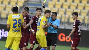 Mihai Stoichiță, dezamăgit de derby-ul Petrolul - Rapid. „N-a fost un meci spectaculos!” Ce spune despre deciziile arbitrului