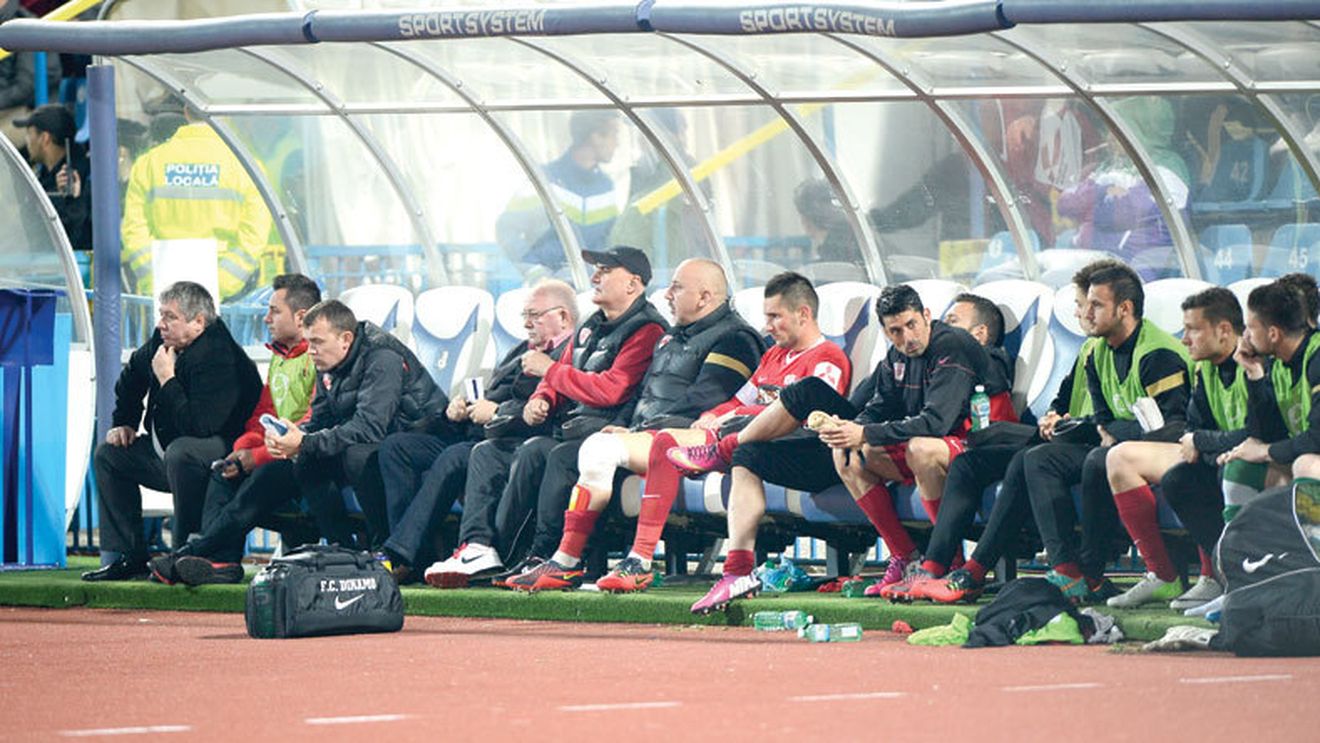 Tudose titular, Grigore pe bară.** Țălnar schimbă pentru Europa. Ce surprize pregătește înainte de Mediaș