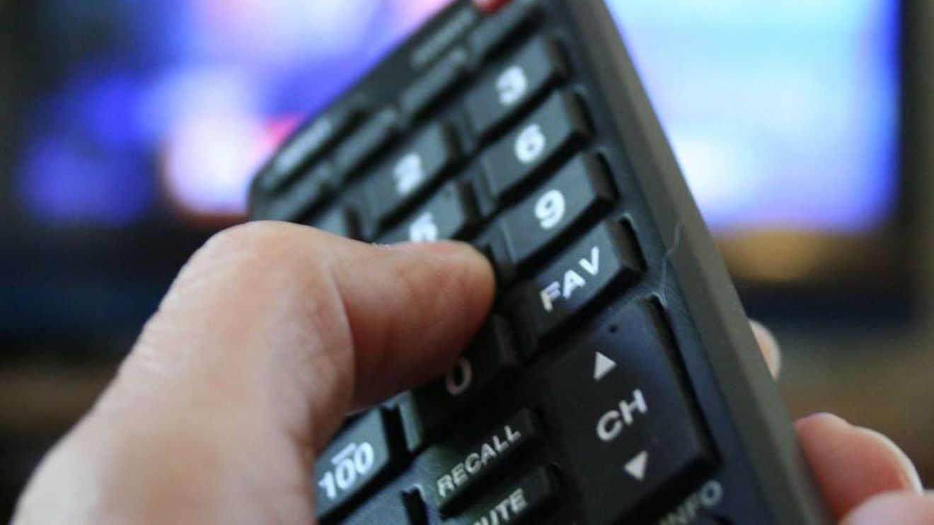 Handbalul intern din Franța, de 10 ori mai „scump" decât cel din România. Cea mai mare parte a sumei obținute din drepturile TV se duce la cluburi. În România, mai bine de 60% din bani rămân în visteria Federației