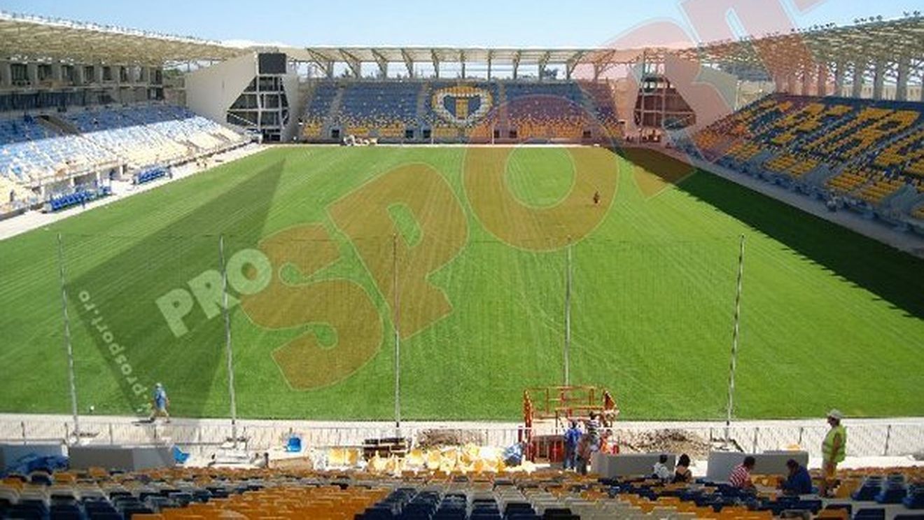 "Lupii" au anunțat prețurile biletelor pentru PRIMUL meci pe "Ilie Oană!"** Cât costă să vezi Petrolul - Dinamo pe noua arenă