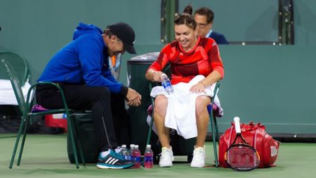 Răzbunare amuzantă a Simonei! Ce i-a făcut Halep antrenorului ei întrece orice imaginație | VIDEO