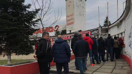Interes URIAȘ pentru Dinamo - FCSB! Cozi imense la casele de bilete din ”Ștefan cel Mare”. Câți spectatori sunt așteptați pe Arena Națională | VIDEO EXCLUSIV