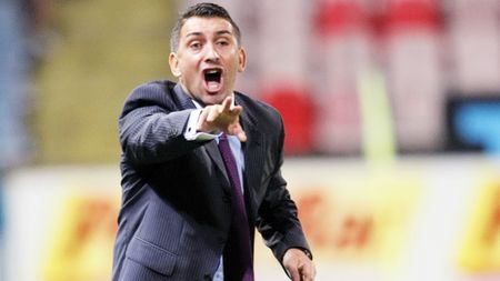 Ilie: "Nu mai exiști  pentru mine!"** Dorel: "Ne vedem în  decembrie"