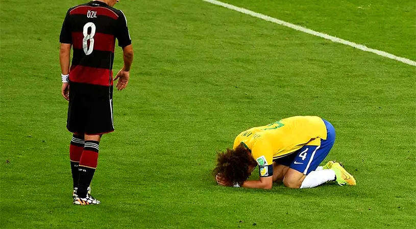 Explicația unei fotografii emblematice de la CM 2014! Ozil a dezvăluit abia acum ce i-a spus lui David Luiz după Brazilia - Germania 1-7