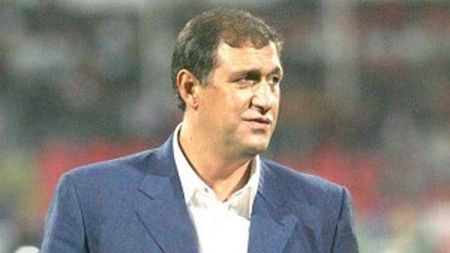 Rodion Cămătaru dă de pământ cu șefii echipei din Bănie după rușinea din Europa League. „S-au folosit ciorbe reîncălzite”