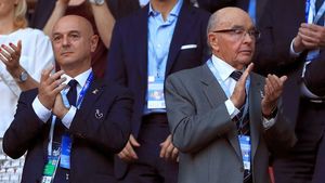 Cutremur în Premier League! Patronul unui club legendar a fost arestat: riscă 25 de ani de închisoare