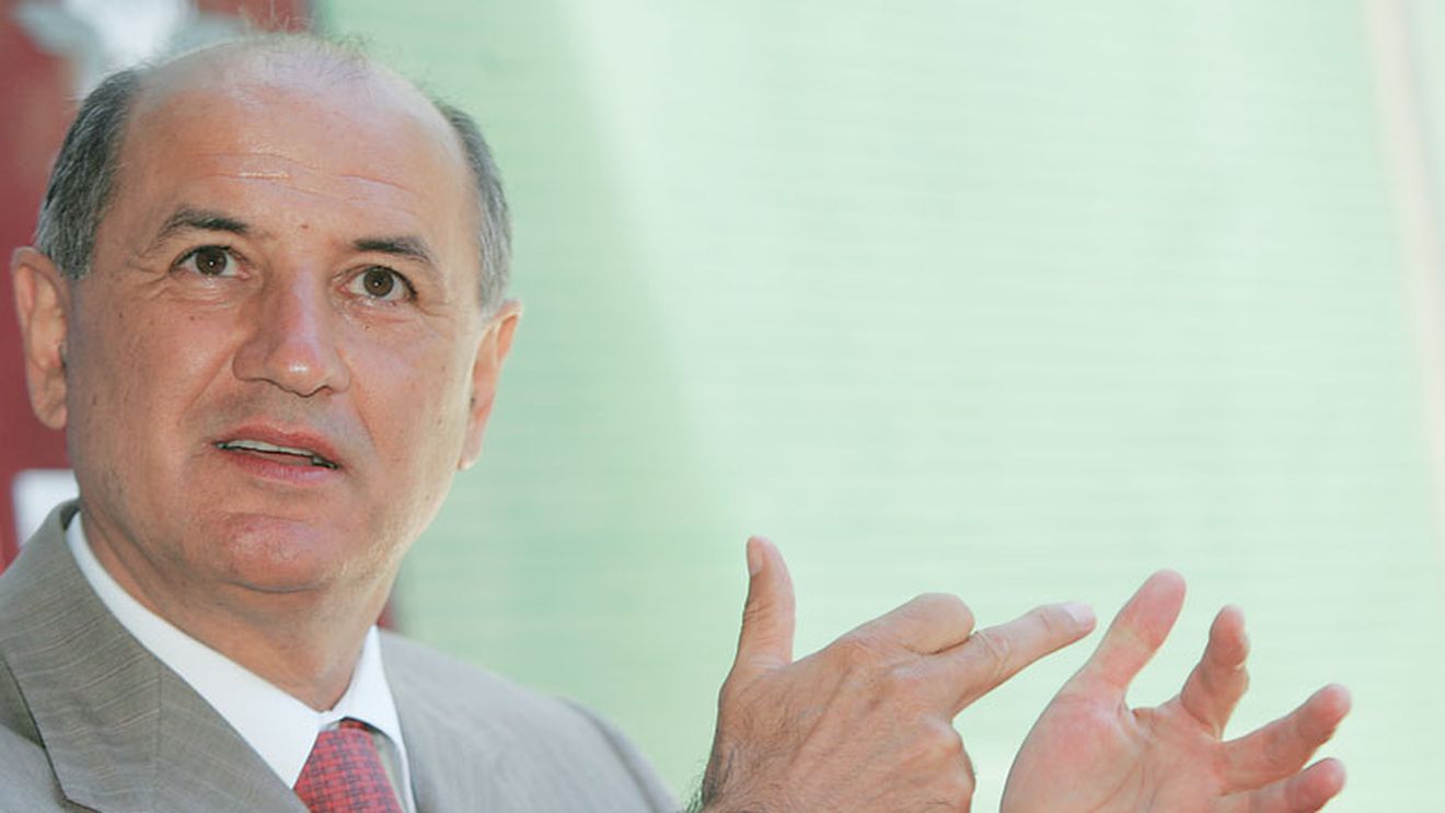 „Cadou" de la DNA: Copos, trimis din nou în judecată